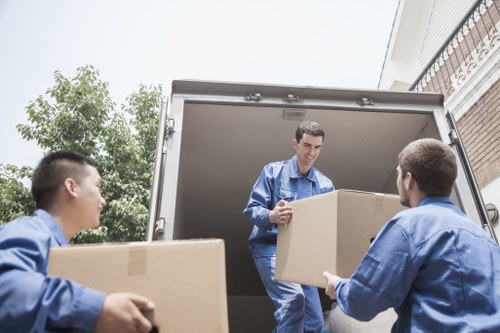 Local removalists helping with a flat or house relocation in Rotherhithe